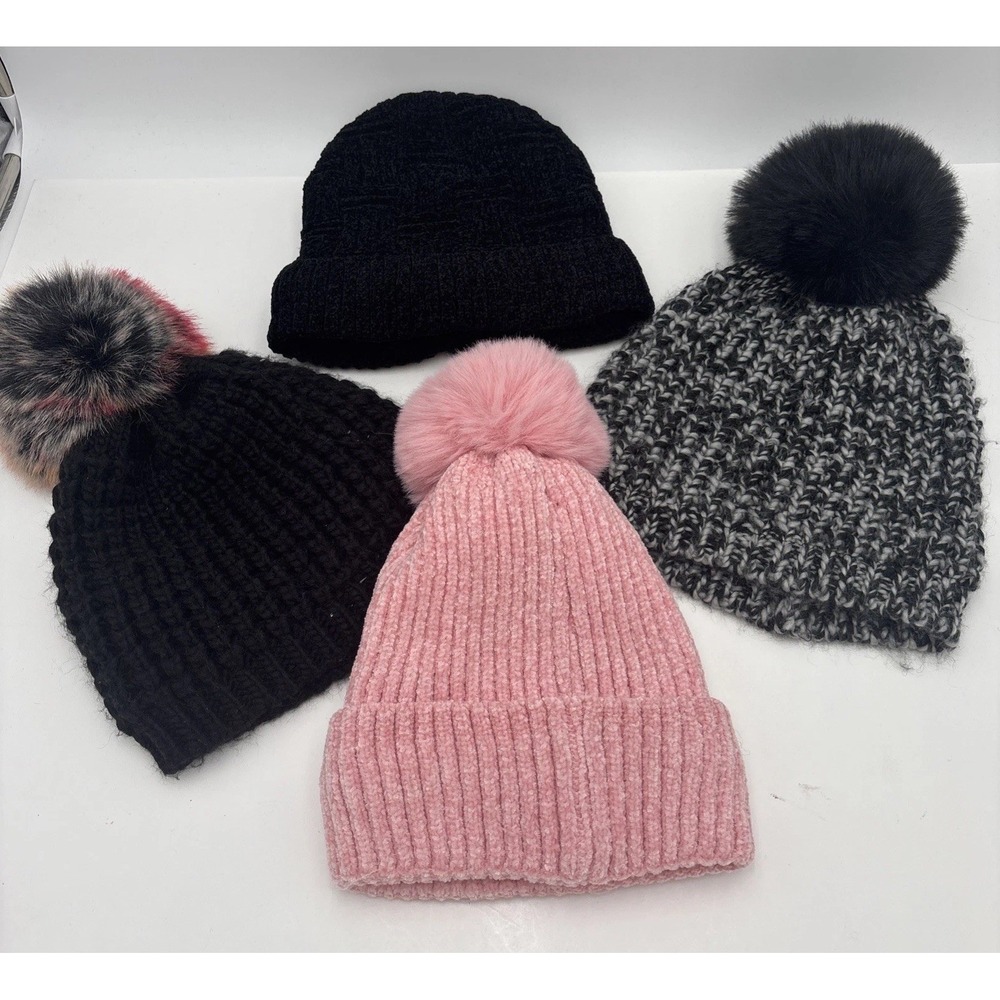 4 Women's Pom winter beanie